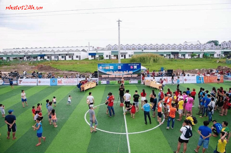 sân bóng đá mini khu đô thị Thịnh Gia